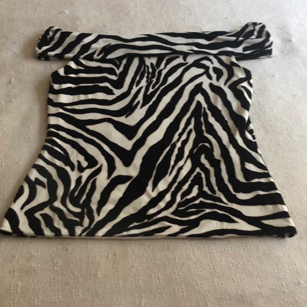 Zebra top - Picture 2 of 2